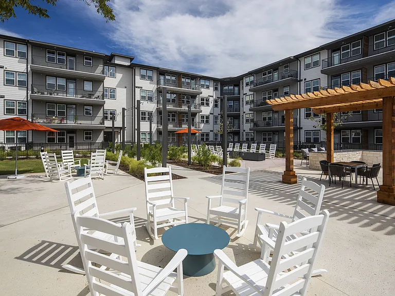 Amberlin Georgetown 55+ Active Adult — Photo 20