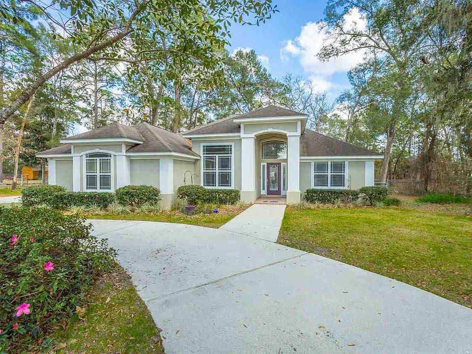 1st image of 149 Mulberry Cir