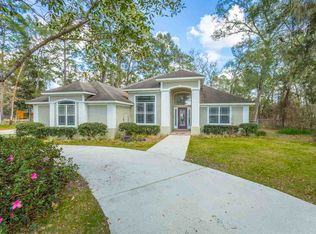 149 Mulberry Cir, Crawfordville, FL 32327
