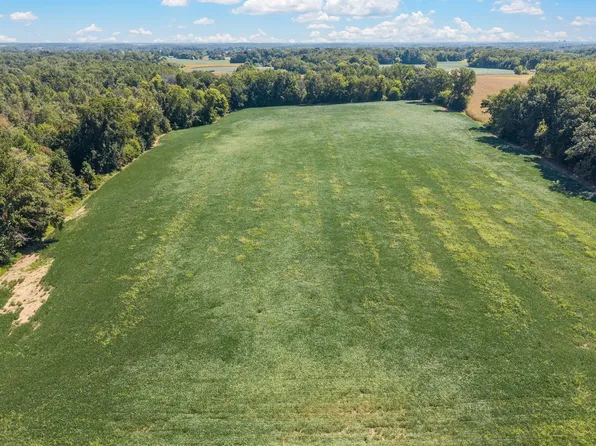 8127 Pleasant Hill Rd, Cross Plains, TN 37049