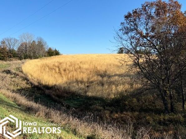 230th Ave, Cincinnati, IA 52549