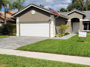 12555 SW 7th Pl, Davie, FL 33325