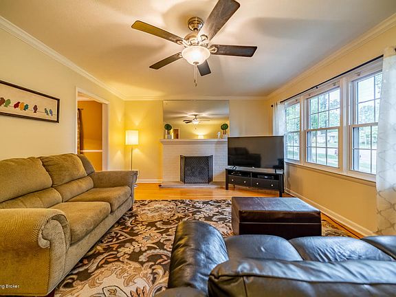 4th image of 4007 White Plains Ct