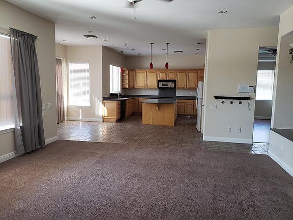 4th image of 4779 Laurel Canyon St