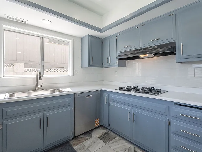 2298 Golden Arrow Dr — Photo 44