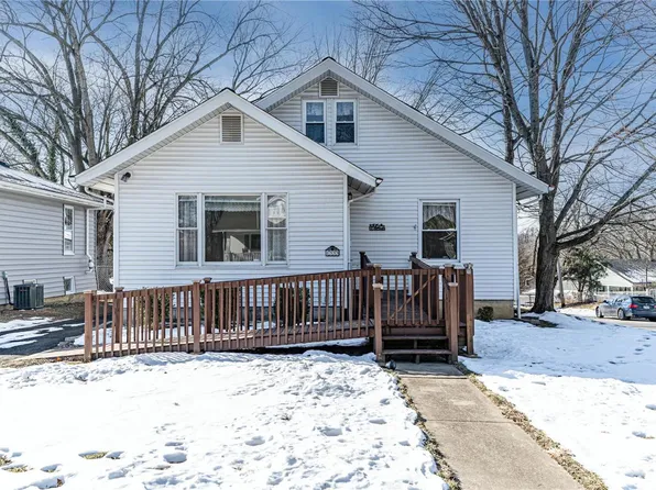 1333 Eberhart Ave, Edwardsville, IL 62025