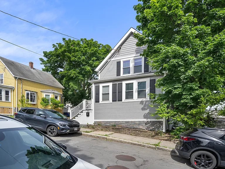 114 Moreland St #2 — Photo 14