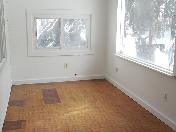 2nd image of 179 Federal St NE