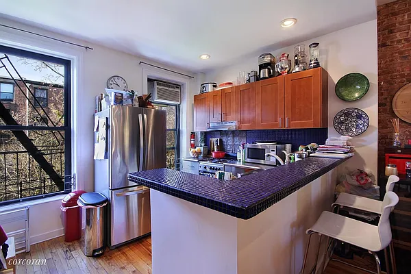 Rented by Corcoran | media 15