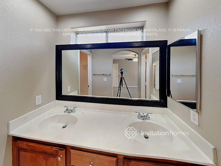 9180 Giardino Villa St — Photo 11
