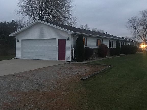 Long driveway-extra parking