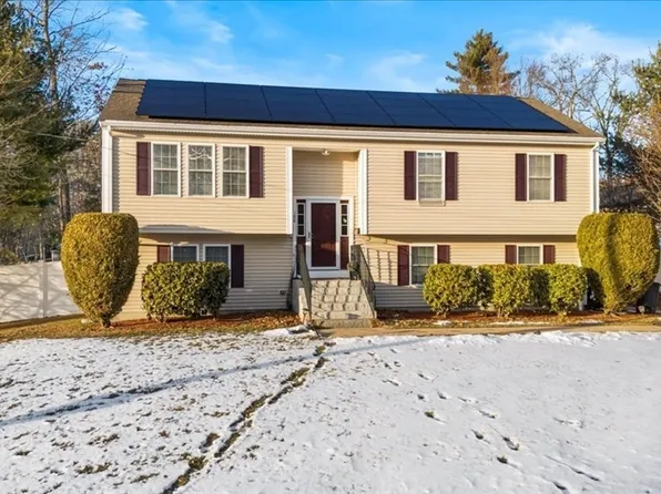 188 Geralynn Dr, Brockton, MA 02302