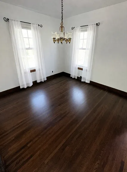 329 Walton Dr — Photo 11