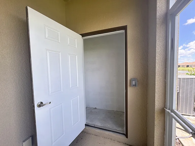 2800 Blossom Way — Photo 20