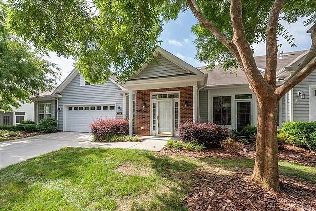 1st image of 8708 Richmond Hill Ct