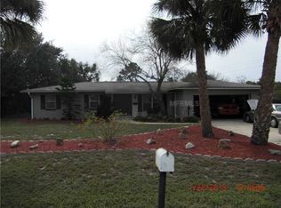 902 S Embassy Dr, Deltona, FL 32725