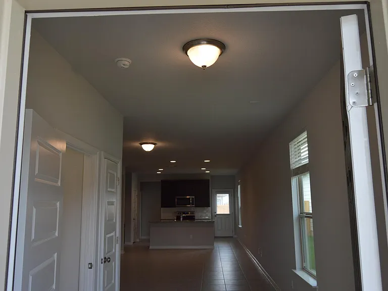 240 Syrah Ct — Photo 8