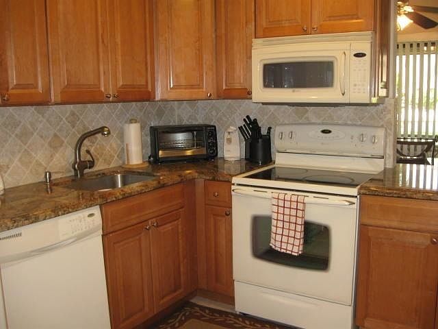 2nd image of 1061 NW 13th St