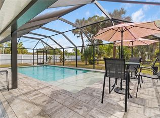 32 Lincoln Ave, Lehigh Acres, FL 33936