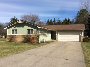 5238 Kristi Ln, Commerce Township, MI 48382