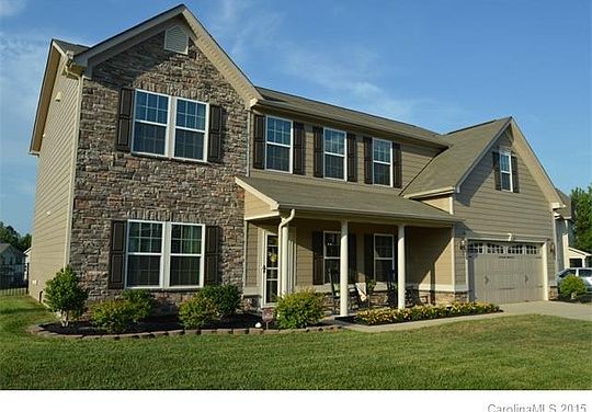 4th image of 3624 English Garden Dr