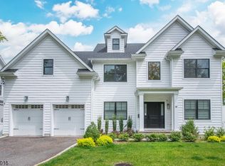 14 N Ashby Ave, Livingston, NJ 07039