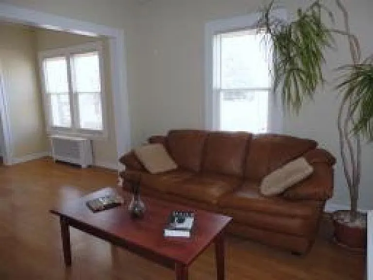 44 Evergreen Ave — Photo 14