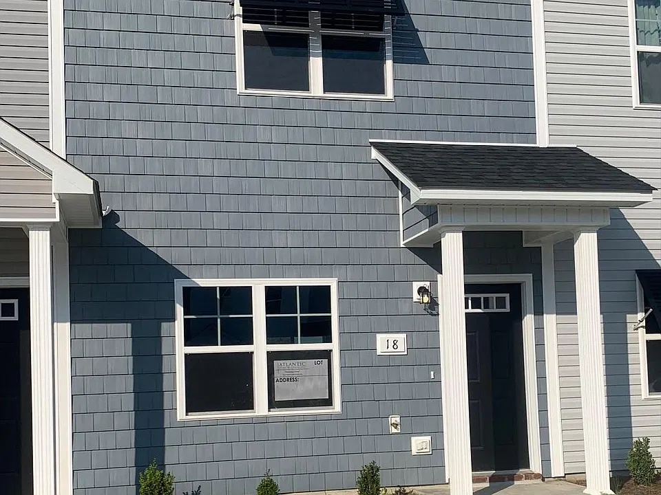 18 Outrigger Dr