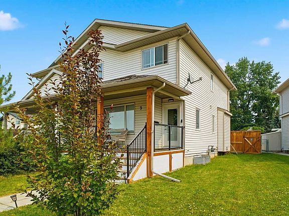 2nd image of 9 SW Ross Pl