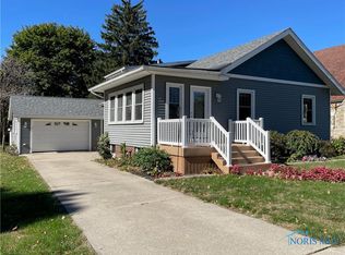 318 S Michigan Ave, Edgerton, OH 43517
