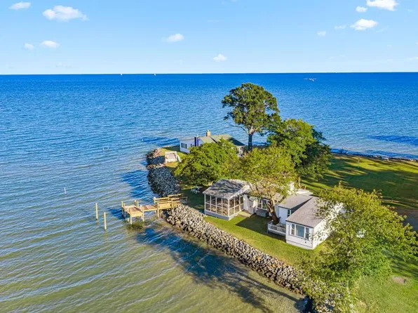 95 Connies Ln, Reedville, VA 22539