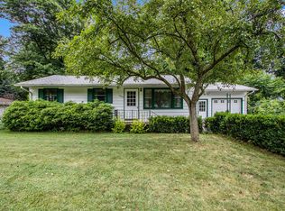 3230 Easy St, Benton Harbor, MI 49022