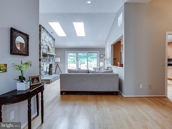 5th image of 8020 Grand Teton Dr