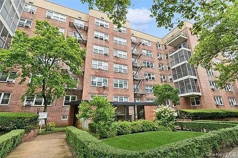 1st image of 9230 56 Avenue #6C