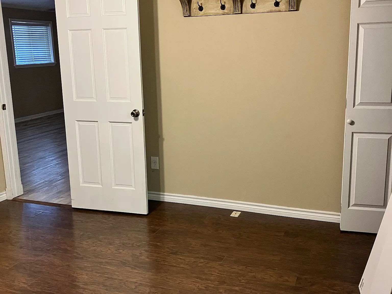 2 bed, 992 sqft, $1,500 — Photo 4