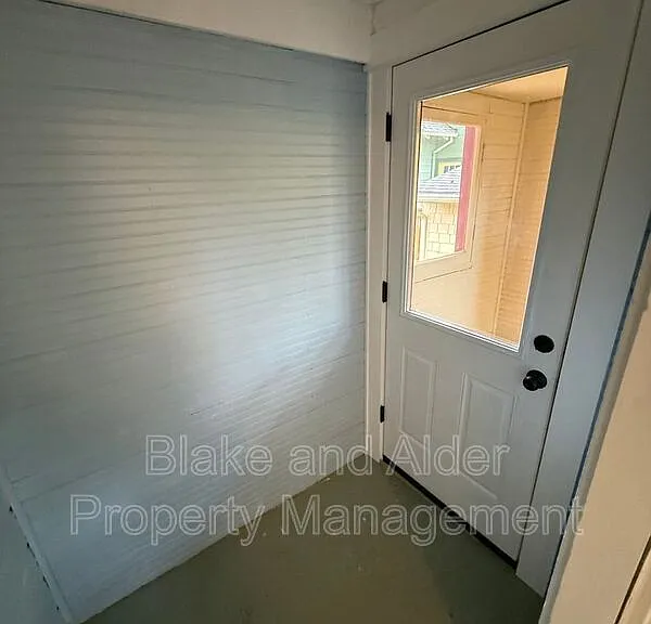 7824 SE 11th Ave — Photo 14