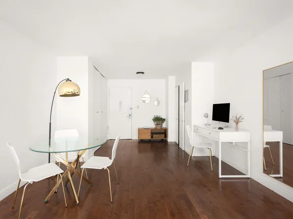 444 East 75th Street image 1 of 9