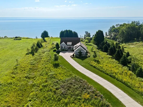8807 Blue Heron WAY, Newton, WI 53063