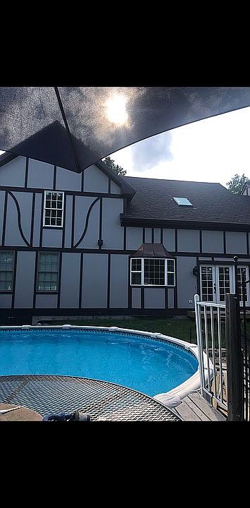 2nd image of 285 Beardsley Rd