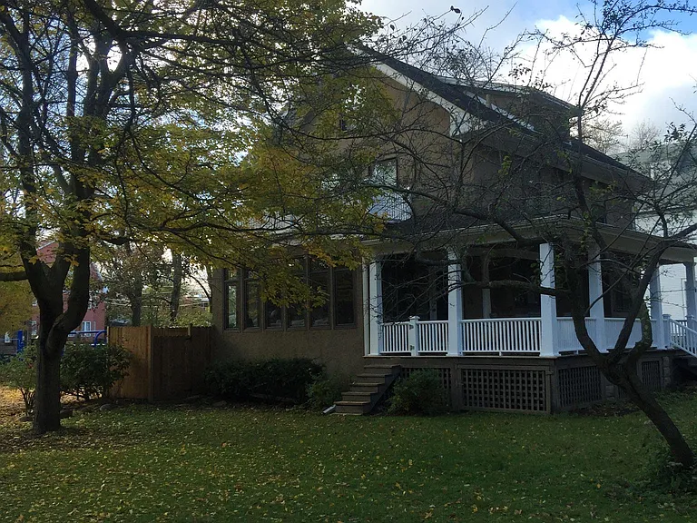 812 Gaffield Pl — Photo 2