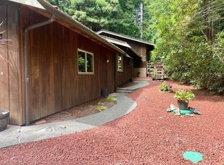 2485 Sonnenfelt Rd, Bayside, CA 95524