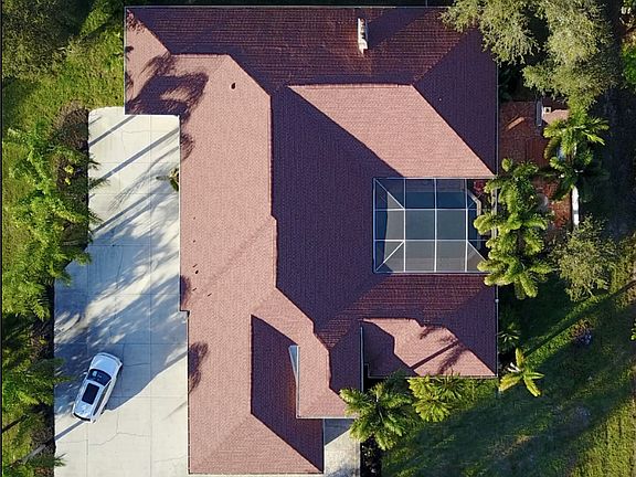 5th image of 3530 Trail Dairy Cir