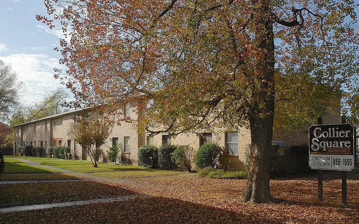 2 bed, 1.5 bath, $1,300 — Photo 1