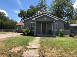 625 W Leona St, Uvalde, TX 78801