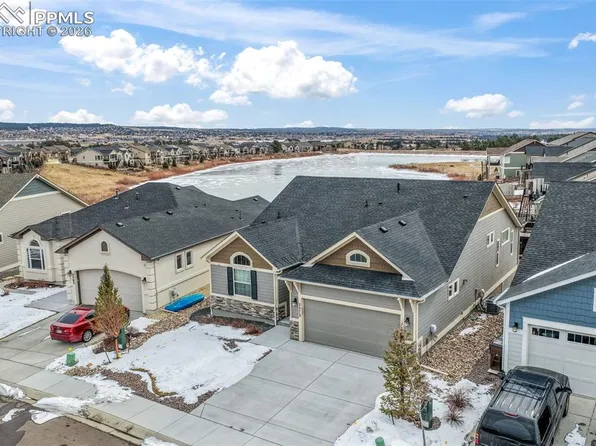 2573 Lakes Edge Dr, Monument, CO 80132