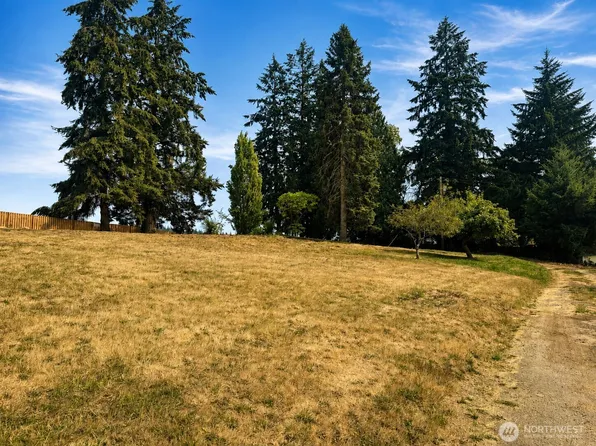 9011 NW 82nd Avenue NW, Gig Harbor, WA 98332