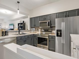 11719 Ryan Cir #1204, Burnsville, MN 55337