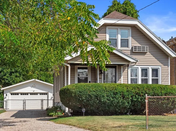 4028 South Kinnickinnic AVENUE, Saint Francis, WI 53235