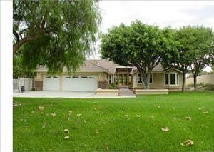 1st image of 982 Las Rosas Dr