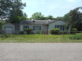 4201 Hanna St, Fayetteville, NC 28304